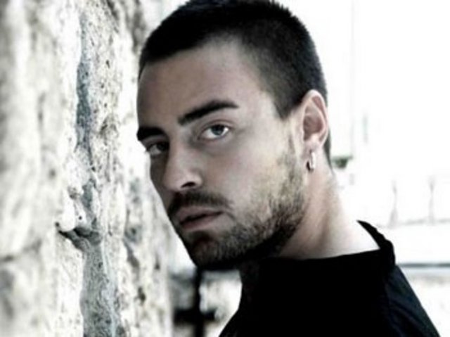 30 Kasım Cuma, İzmir Ooze Venue'de; saat 23.00'te, Murat Dalkılıç. Giriş: 30 TL. Tel: (232 388 78 70)