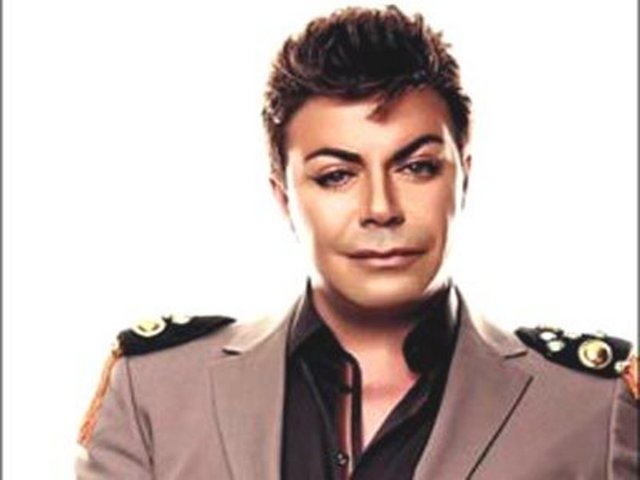 1 Aralık Cumartesi, İstanbul Valentin'de; saat 20.00'de, Fatih Ürek. Tel: (212 285 90 35)