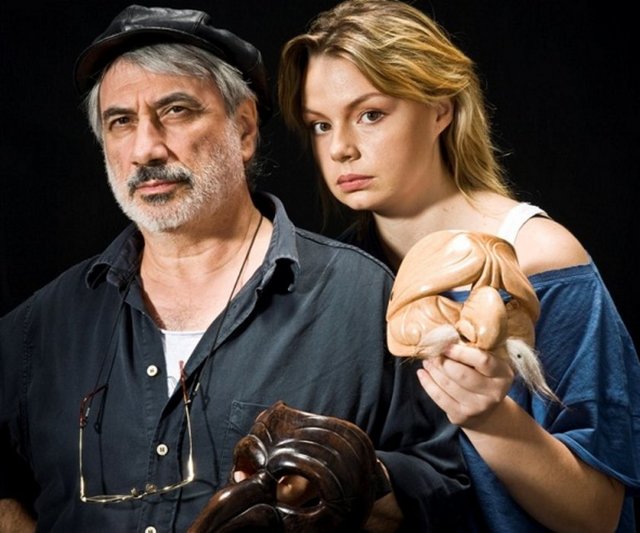 30 Kasım Cuma, Şermola Performans'ta; saat 20.30'da, Antonio Fava'nın yönettiği, Merve Engin ile birlikte yazdığı "Kıy-Ot-Böy / Merve Engin". Tel: (0597 818 21 51)