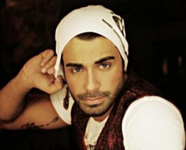 30 Kasım Cuma, Aydın Ricco Papa'da; saat 21.30'da, Gökhan Türkmen. Giriş: 23 TL. Tel: (216 556 98 00)