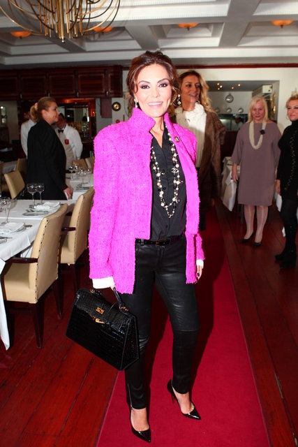 FERYAL GÜLMAN 