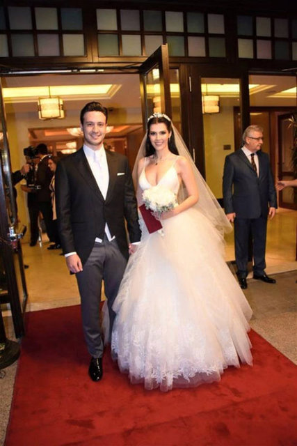 Nişanlısından ayrılan oyuncu Merve Sevi'nin morali bozuk...