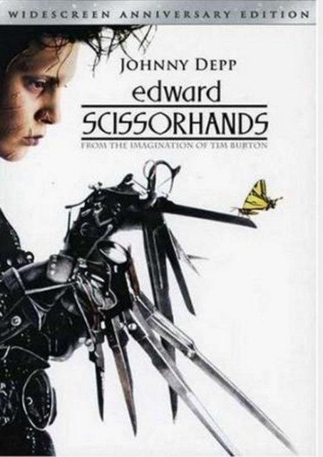 Edward Scissorhands - Makas Eller, Edward Scissorhands'i yaratan mucit, işini tam olarak bitiremeden ölmüş ve Edward'ı makaslardan oluşan elleriyle bırakmak zorunda kalmıştır. Münzevi bir yaşam süren genç, Peg Boggs'in onu evine götürmesiyle birlikte topluma karışmaya başlayacaktır.Fakat kimi sürprizler içeren bu buluşma, üzücü olaylara da gebedir...Hüzünlü ve komik bir Frankenstein hikayesi olan yapımın yönetmenliğini, tarzın usta isimlerinden Tim Burton üstleniyor.