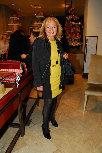 NURAY GÜLLÜOĞLU