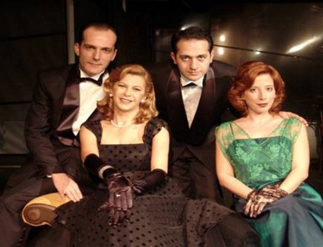 7-8 Aralık, Tiyatro Pera Eren Uluergüven Sahnesi'nde; saat 20.00'de, W.Shakespeare'in yazdığı Nesrin Kazankaya'nın dilimize çevirip, yönettiği "Venedik Taciri". Tel: (212 245 44 60)