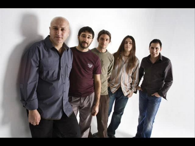 7 Aralık Cuma, İstanbul Live'da; saat 22.00'den sonra Bajar. Giriş:23 TL. Tel: (541 889 10 90)