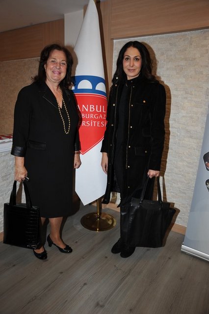 MONİK- REYHAN İPEKEL