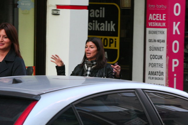 ZEYNEP ÜSTÜNEL