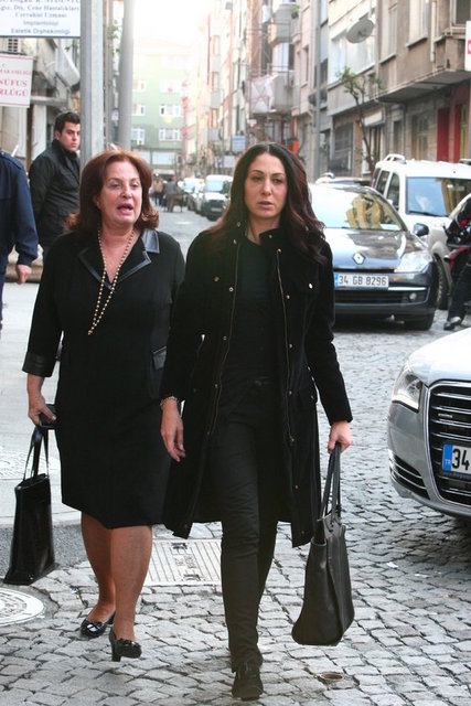 MONİK,REYHAN İPEKEL