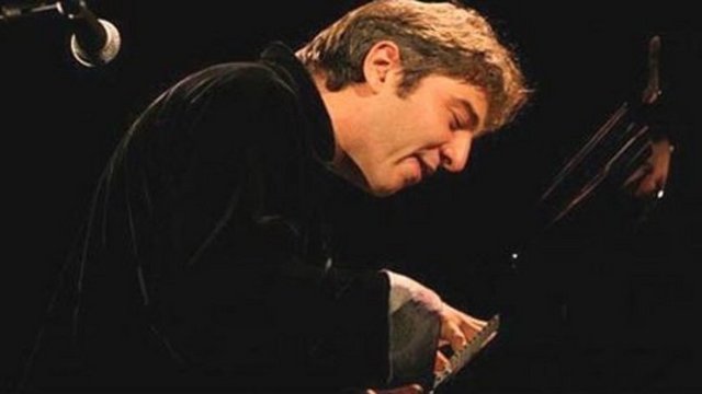 14-15-16 Aralık, Lütfi Kırdar Anadolu Auditorium'da; saat 20.00'de, BİFO - Fazıl Say Festivali. Giriş: 120, 40 TL. Tel: (212 373 11 00)
