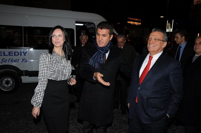 ANNA, MUSTAFA SARIGÜL,MESUT YILMAZ 