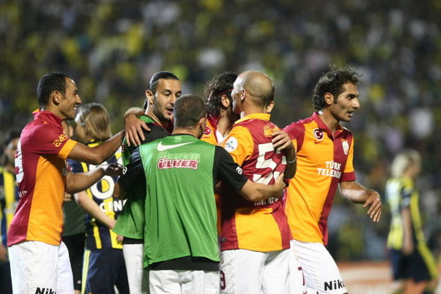 - Maçın apaçisi seçilse Colin Kazım seçilirdi herhalde.