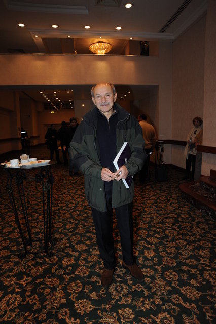 AHMET ESİRTGEN