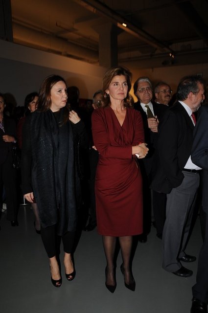 MELKAN TABANLIOĞLU, OYA ECZACIBAŞI 