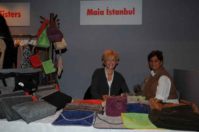 GÜLİZ ONURSAL, DİLEK TONER 