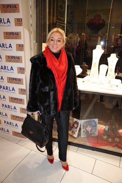 NEŞE SERT