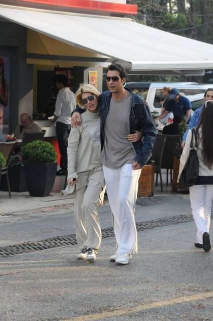 ABDULLAH - SELİN BURNAZ 