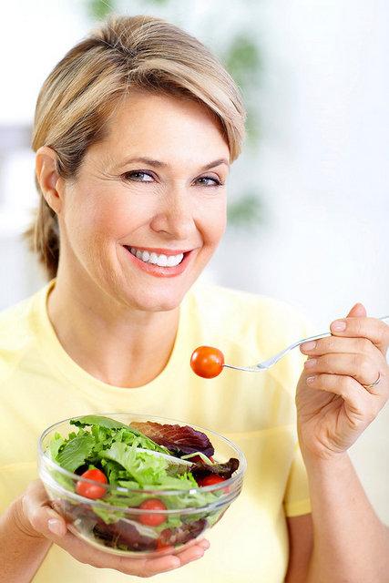 Konsensus araştırmaya katılanlara "Evinizde diyabet, şeker hastası var mı?" diye sordu. - Yok%85.4 - Var%14.6