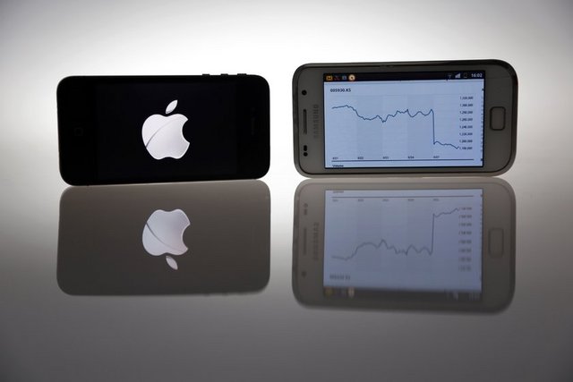 Samsung'dan iPhone 5 yorumu: Dahi olmaya gerek yokmuş!