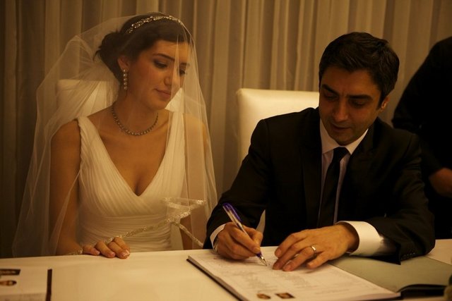 Kurtlar Vadisi'nin Polat Alemdar'ı sürpriz şekilde evlendi