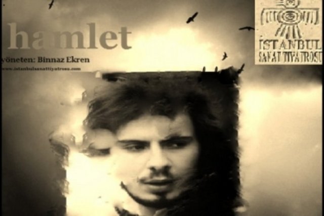 28 Aralık Cuma, Afife Jale Sahnesi'nde; saat 20.30'da; Binnaz Ekren'in yönettiği, İstanbul Sanat Tiyatrosu prodüksiyonu "Hamlet". Giriş: 35, 20 TL. Tel: (212 260 02 16)