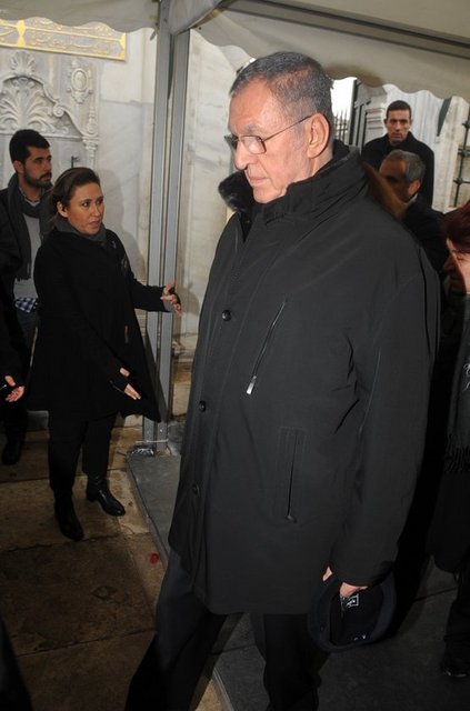 NEZİH ERDEM 