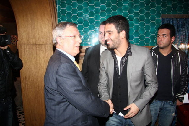 AZİZ YILDIRIM 
