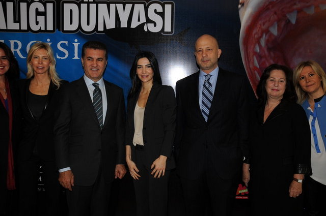 ELİF DÜRÜST, MUSTAFA SARIGÜL, ŞİRİN YALÇIN, KEMAL GÜRKAYNAK, MONİK İPEKEL 