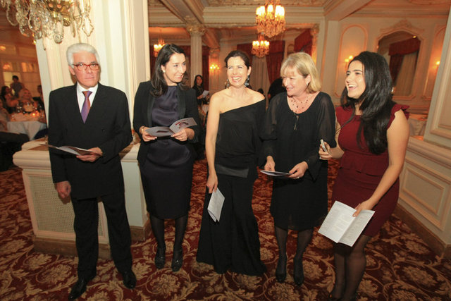 PATRICE SOLAMITO, ISABELLE SIMO, BEATRICE FRESKO, ISABELLE PETERS, DİDEM DEMİREL 