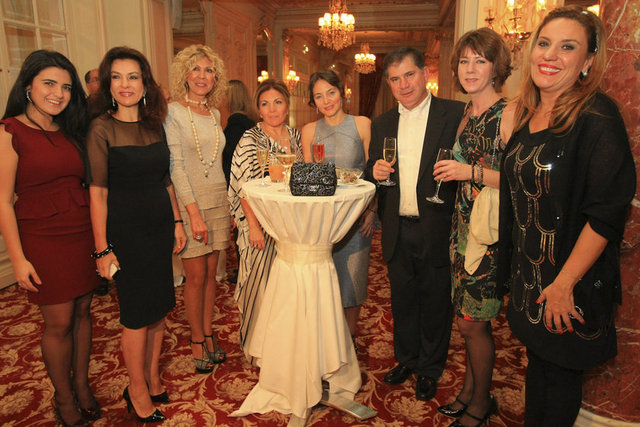 DİDEM DEMİREL, AYNUR ÖZDERİCİ, BİLGE ALEMDAR, EMEL DEMİREL, BERRİN OKÇU, DERYA - KECIA BİREN, HÜLYA BİREN