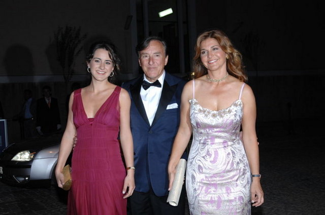 ESRA ECZACIBAŞI