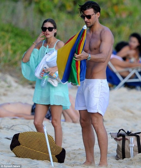 OLIVIA PALERMO VE NİŞANLISI JOHANNES HUEBL 
