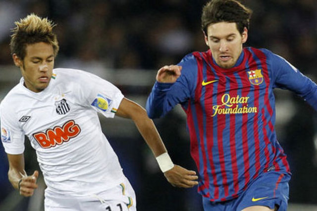 Üst üste ikinci defa Amerika'da yılın futbolcusu seçilen Neymar, Messi ile birlikte oynamak istediğini ve 2013 veya 2014'te Barcelona'ya gelebileceğini söyledi.