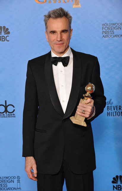 DANIEL DAY LEWIS