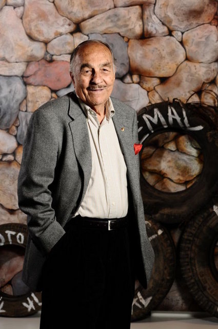 BURHAN DOĞANÇAY