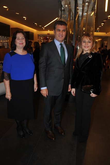 MONİK İPEKEL, MUSTAFA SARIGÜL, DEMET SABANCI ÇETİNDOĞAN 