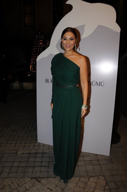 FERYAL GÜLMAN 