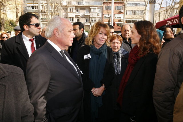 YASEMİN - CEFİ KAMHİ, YELDA ELMAS 