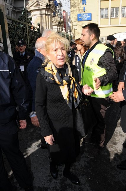 MİHRİNUR YARAMANCI