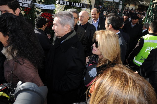 AYŞEGÜL – ÖMER DİNÇKÖK