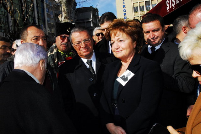 BERNA – MESUT YILMAZ