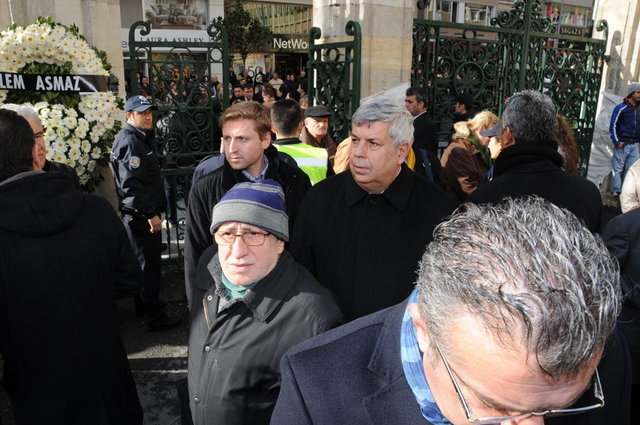 OLGAÇ – TURGAY ARTAM