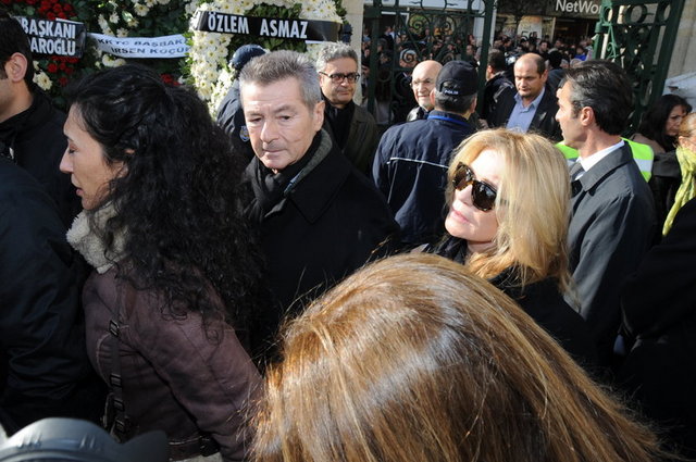 AYŞEGÜL – ÖMER DİNÇKÖK