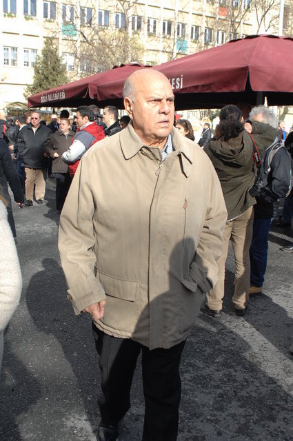 DİNÇ BİLGİN