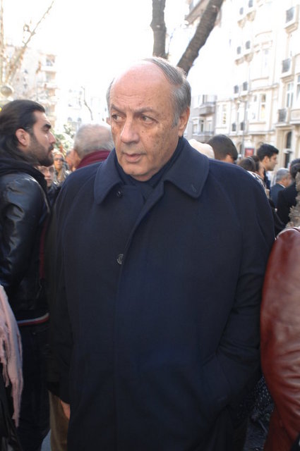 TUNCAY ÖZİLHAN