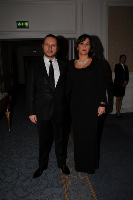CENGİZ - AYFER KARAVAN 