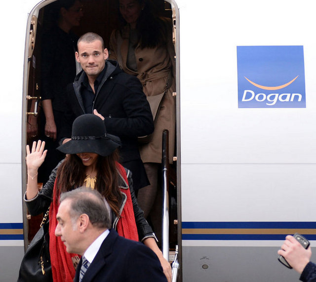 WESLEY SNEIJDER, YOLANTHE CABAU