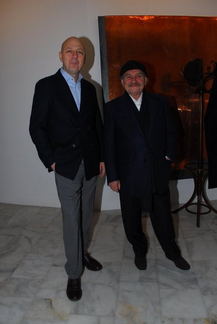 JANNIS KOUNELLIS, DAĞHAN ÖZİL