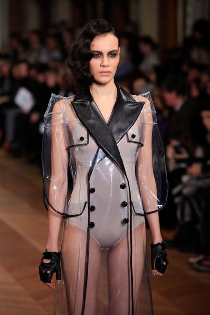 PARİS MODA HAFTASI 