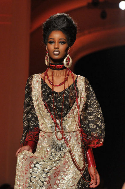 PARİS MODA HAFTASI 